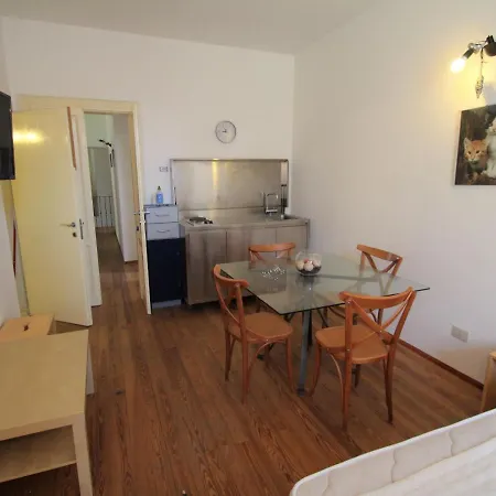Apartment Locazione Turistica Soms-3 *